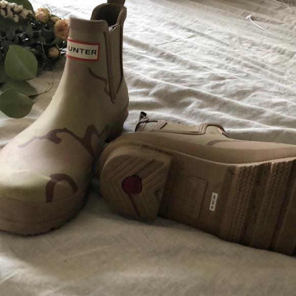 Hunter Ankle Boots - Picture 2 of 3